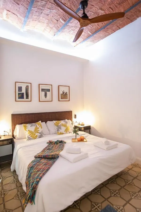 Tendency Apartments Miro 8 Barcelona