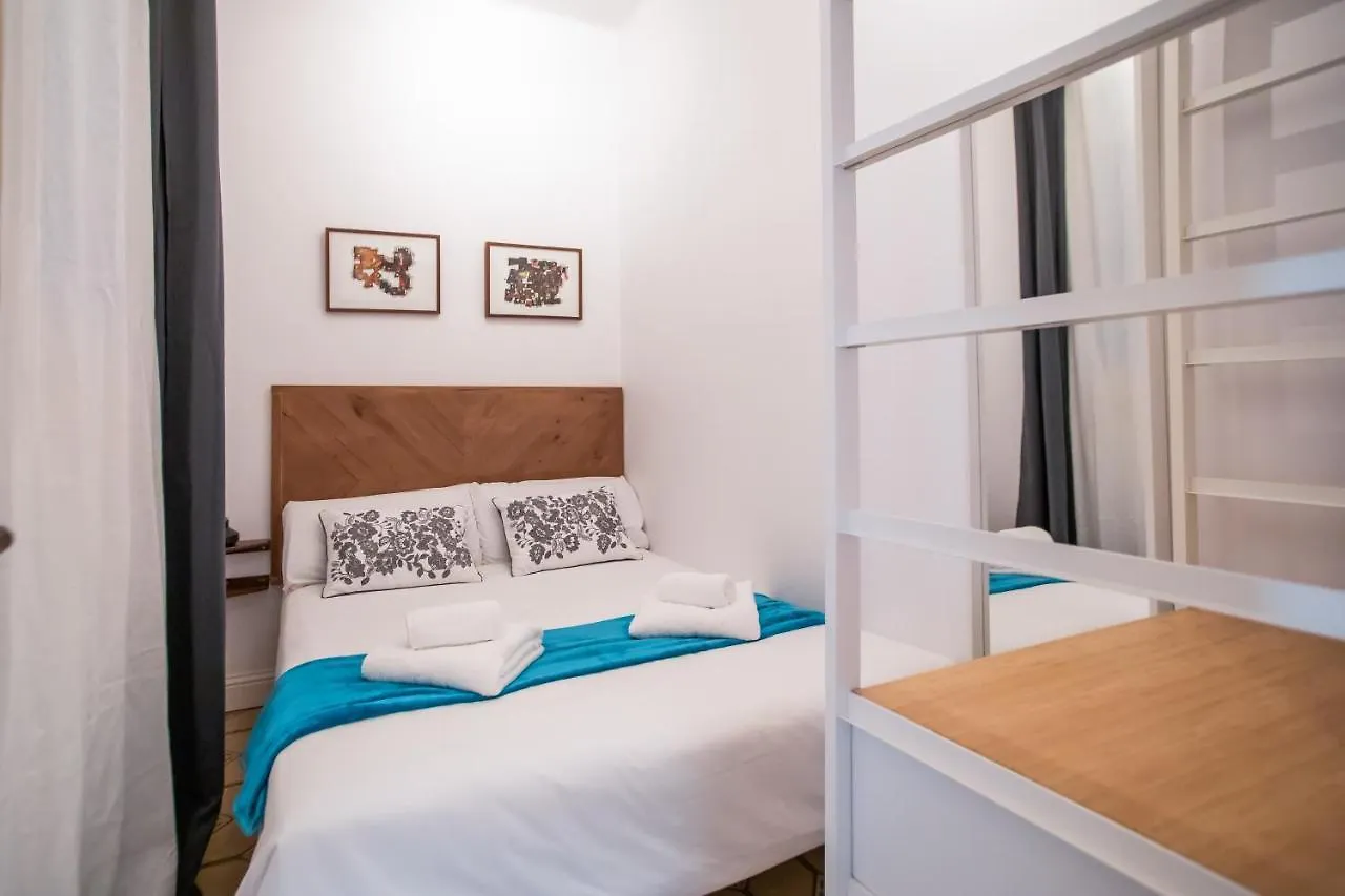 Tendency Apartments Miro 8 Barcelona